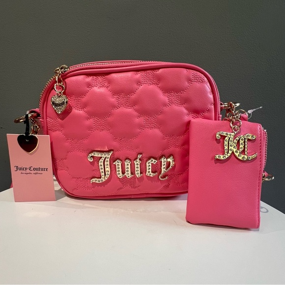 NWT Juicy Couture Pink Quilted Camera Crossbody Bag Pink Lemonade Color - Picture 1 of 9